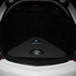 Vauxhall Insignia with a custom boot fabrication - Amplifier and subwoofer exposed Vauxhall Insignia with a custom boot fabrication - Amplifier and subwoofer exposed
